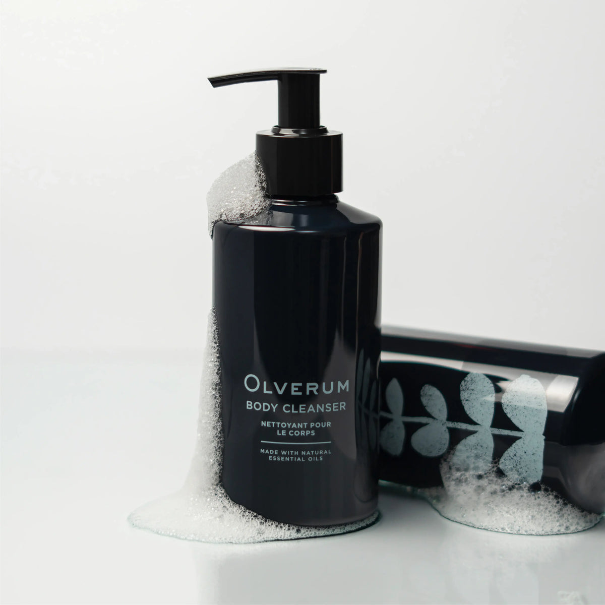 OLVERUM Luxurious Body Cleanser - 8.5 fl.oz